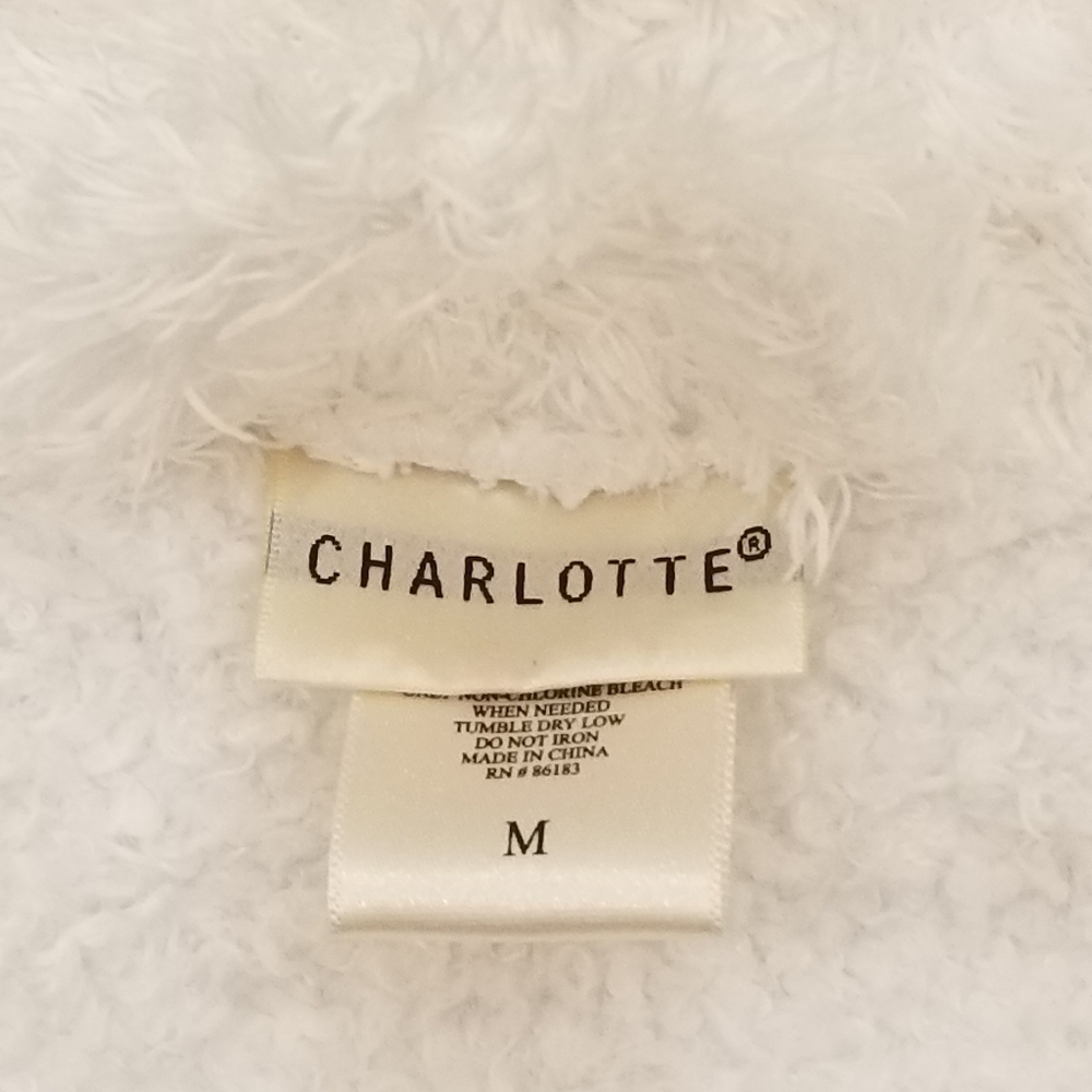 White Plush Robe - Picture 4 of 5